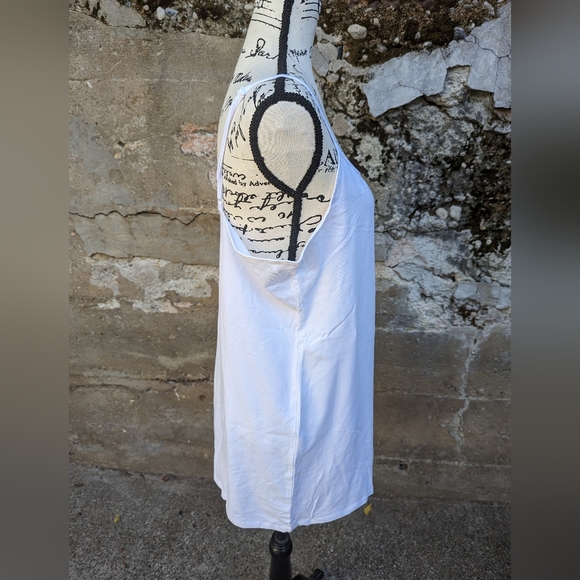 Layering Tank Top - Picture 3 of 4